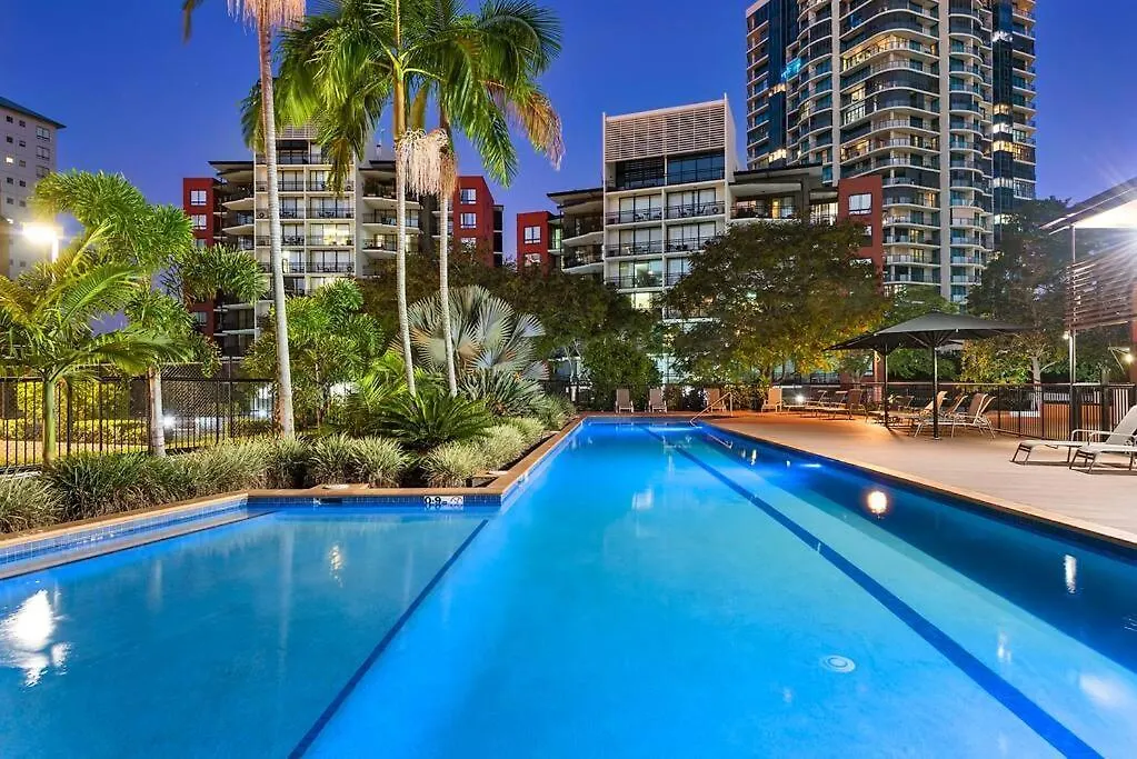 Resort Living - 10Mins Cbd - 2Bed / 2Bath / 1Car Brisbane Australië